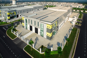 Semi-Detached Factory At Setia Business Park 2 Skudai/Kempas For Sale
