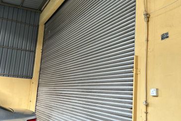 Kulai Taman Sri Putri Terrace Factory For Sales 古来公主城一层半工厂