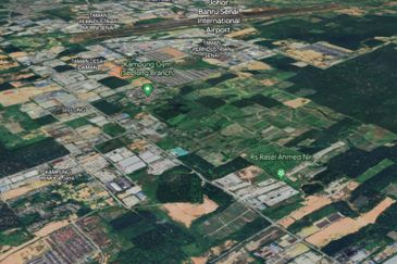 Seelong, Johor Industrial Land For	Sales