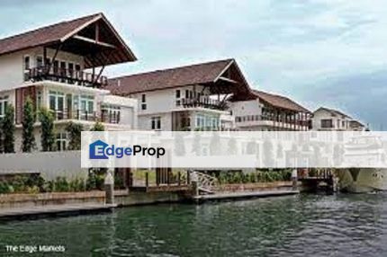 Emerald Bay waterfront villas, Johor, Johor Bahru