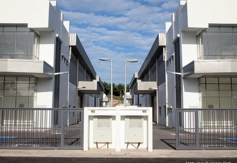 Gelang Patah Semi Detached Factory for Sales