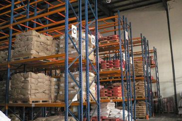 Petaling Jaya warehouse units for rent