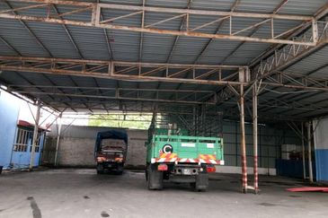 Warehouse units  for rent Petaling Jaya Seksyen 13
