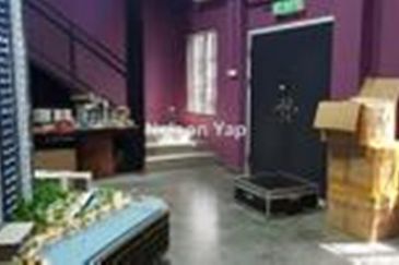 Taman Perindustrian Subang USJ 1