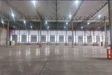 Bandar Puncak Alam, Selangor - Warehouse for rent - 144,151 sq ft