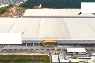 Bandar Puncak Alam, Selangor - Warehouse for rent - 144,151 sq ft