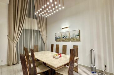 Duta Villa, Setia Alam