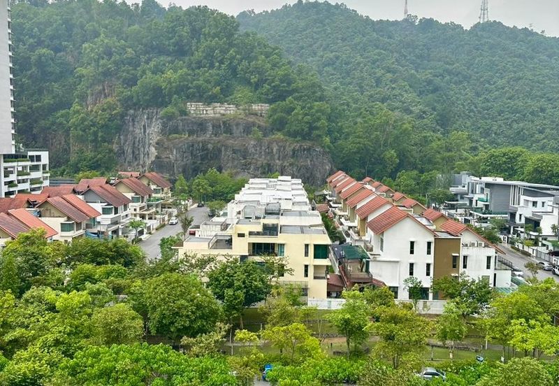 PUNCAK BANYAN CONDOMINIUM