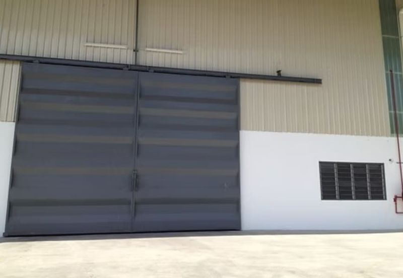 Semenyih Jalan Sungai Lalang warehouse for rent
