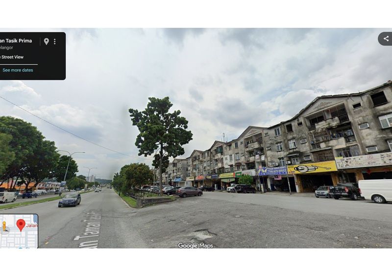 895 sq ft shop house for sale