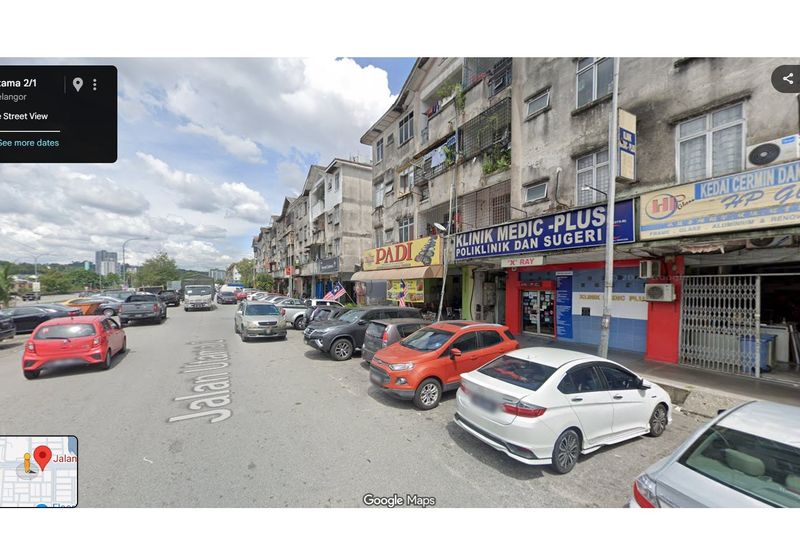 895 sq ft shop house for sale