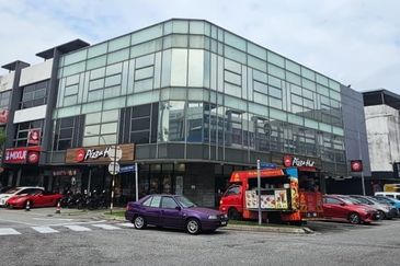 Medan Niaga Tasik Damai