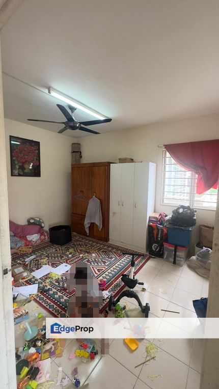 MAGNA VILLE CONDOMINIUM, SELAYANG, Selangor, Selayang