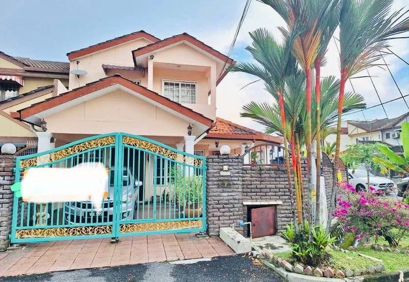 Corner Lot Double Storey Terrace House at Pandan Indah, Ampang