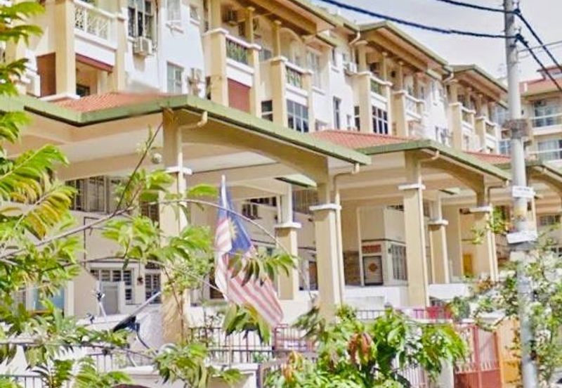 Ground Floor End Lot Town House at Taman Lagenda Mas, Cheras