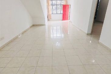 Ground Floor End Lot Town House at Taman Lagenda Mas, Cheras