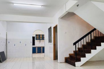 Sale 2-Storey Terrace House @ Keramat AU4