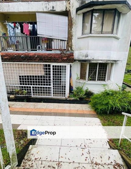Ground Floor, Riverdale Park Apartment, Ampang, Selangor, Ampang