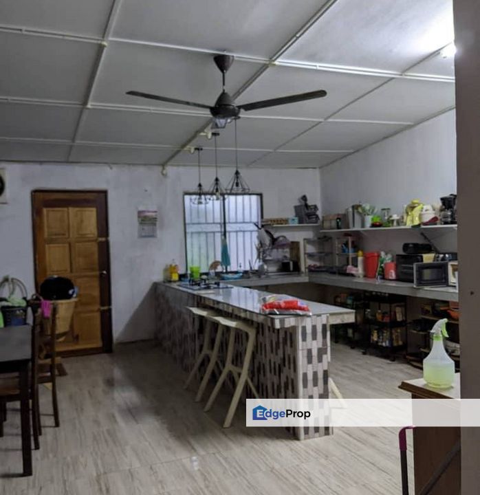 2 Storey Intermediate Terrace House Tamu Hill Park 2 Batang Kali., Selangor, Batang Kali