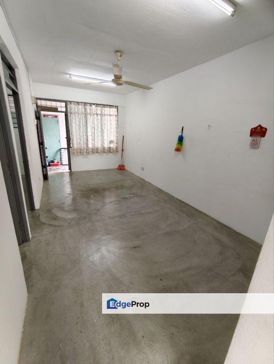 Flat Desa Lembah Permai, Lembah Jaya Utara Ampang, Selangor, Ampang
