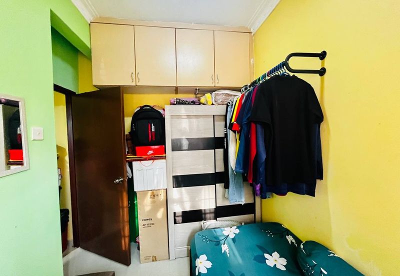 Sri Melor (Mulberry Court)