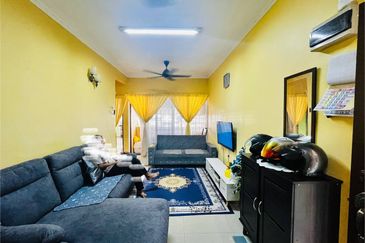 Sri Melor (Mulberry Court)