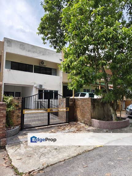 3.5 storey terrace house Taman Kesuma Ampang, Selangor, Ampang