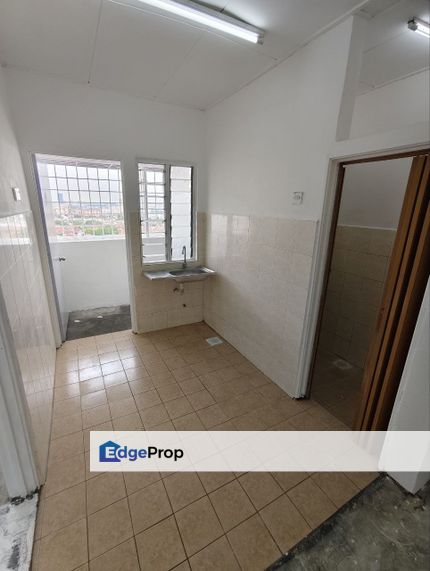 Flat Taman Industri Lembah Jaya Ampang, Selangor, Ampang