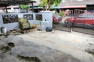 Single Storey Taman Desa Vista Bandar Baru Salak Tinggi Sepang