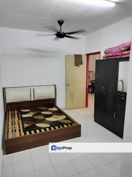 Single Storey Taman Desa Vista Bandar Baru Salak Tinggi Sepang, Selangor, Sepang