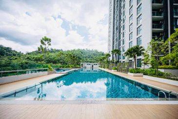 Corner Unit Liberty Arc Ampang Ukay