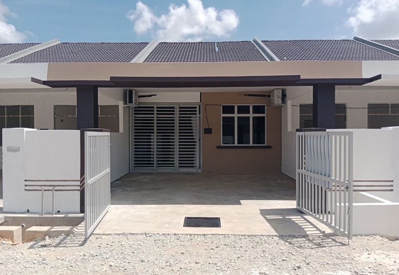 Teres SATU TINGKAT BANDAR KUANTAN PUTRI @ Sungai Soi