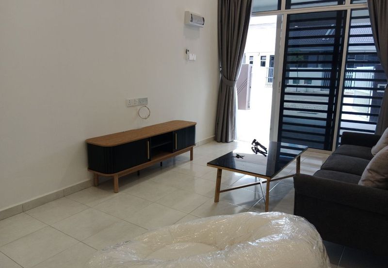 Teres SATU TINGKAT BANDAR KUANTAN PUTRI @ Sungai Soi