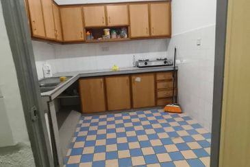 For Sale Aman Puri Apartment, Kepong, Kuala Lumpur