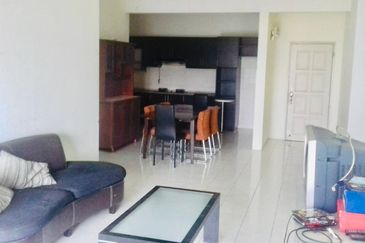 Platinum Hill PV5, KL East/Melati