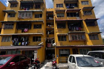 Flat PKNS AU3/1, Taman Keramat , KL