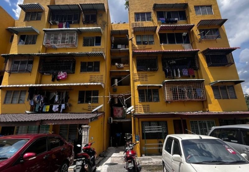 Flat PKNS AU3/1, Taman Keramat , KL