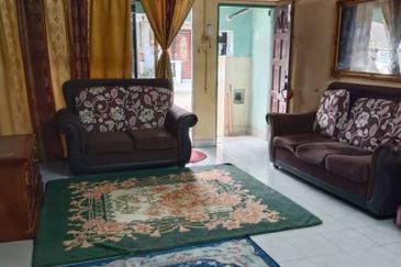 𝕋𝔼ℝ𝔼𝕊 𝔻𝕌𝔸 𝕋𝕀ℕ𝔾𝕂𝔸𝕋 𝕋𝔸𝕄𝔸ℕ 𝕊ℝ𝕀 𝕄𝔸ℍ𝕂𝕆𝕋𝔸 𝕁𝔸𝕐𝔸 𝔹𝔸𝕋𝕌 𝟙𝟙