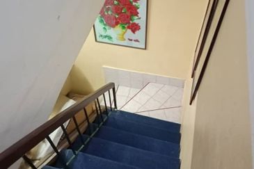 𝕋𝔼ℝ𝔼𝕊 𝔻𝕌𝔸 𝕋𝕀ℕ𝔾𝕂𝔸𝕋 𝕋𝔸𝕄𝔸ℕ 𝕊ℝ𝕀 𝕄𝔸ℍ𝕂𝕆𝕋𝔸 𝕁𝔸𝕐𝔸 𝔹𝔸𝕋𝕌 𝟙𝟙