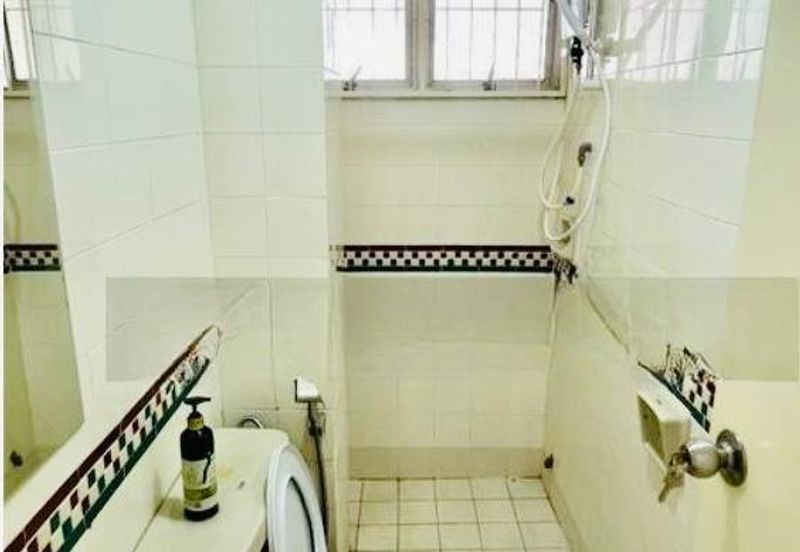 Condominium at Puncak Anthenaeum, Bukit Antarabangsa, Ampang