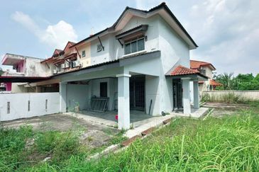 TAMAN TASIK PUCHONG, TTP 8, CORNER LOT