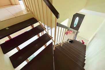 TAMAN TASIK PUCHONG, TTP 8, CORNER LOT