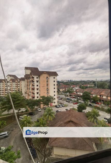 Komuter Raya Apartment Seksyen 19 Shah Alam, Selangor, Shah Alam