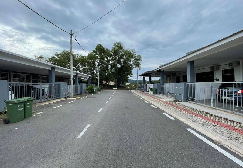 Rumah Teres 1 Tingkat, Taman Gemilang Emas Fasa II, Jerantut, Pahang