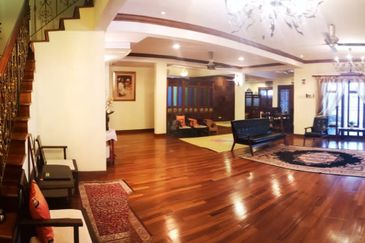 DOUBLE STOREY END LOT 📍BUKIT KERINCHI PERSIARAN PANTAI MURNI JALAN PANTAI MURNI 4