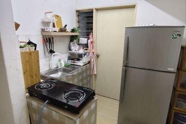 CEMARA 1 APARTMENT TAMAN BUKIT SEGAR JAYA CHERAS