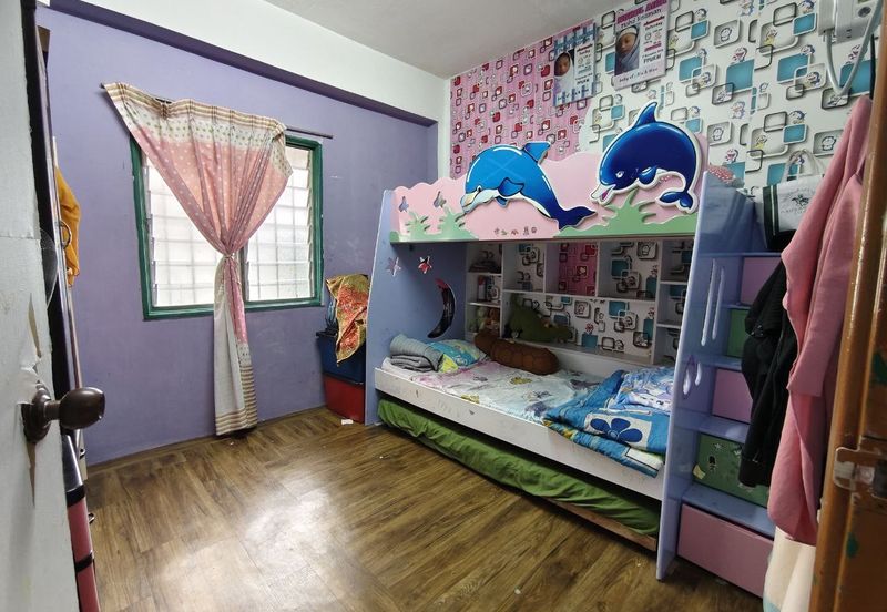 Blok A4 Pangsapuri Taman Bukit Segar, Cheras Selangor