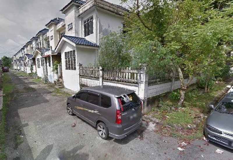 Corner Lot Two Storey Terrace House, No. 1, Jalan Pulai 61, Taman Pulai Utama, 81300 Johor Bahru