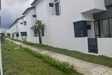 DANAU EMBUN (JOYA) GAMUDA GARDENS, RAWANG 2-storey Terraced House