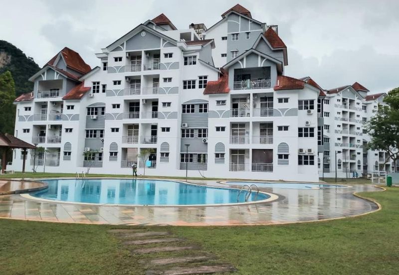 Sunway City, Alpine Village